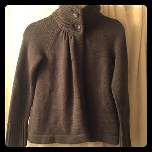 Gray Old Navy sweater